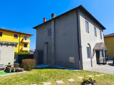 B&Big Lucca Hotels in East