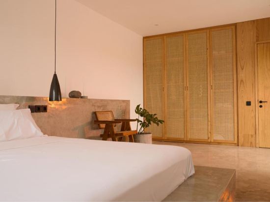 Villa Domus 2 by BaliSuperHost