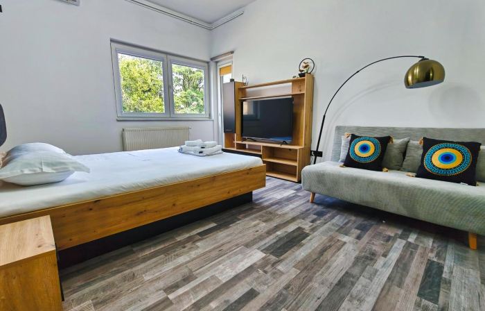 Botev Design Apartments - Walk to Old Town - Pumo Properties