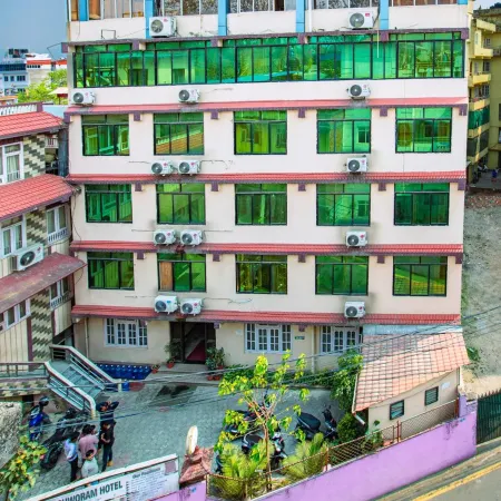 Rameshworam Hotel Отели рядом с достопримечательностью «Храм Пашупатинат»