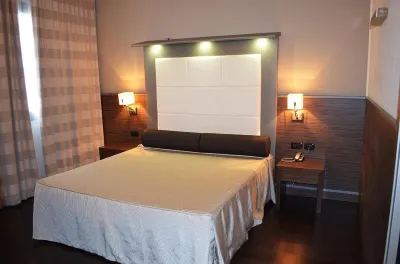 傑爾達餐廳飯店 Cantina Nani 1967 - Tenuta Castello di Rubaro附近的飯店