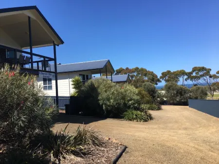 Kangaroo Island Bayview Villas Отели в г. Остров Кенгуру