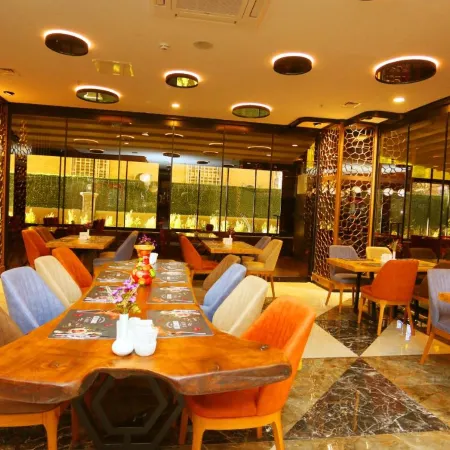 New Garden Hotel