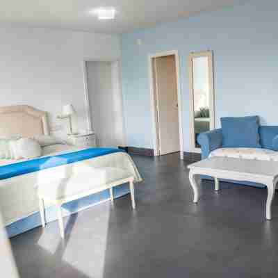 Hotel Prado Real Rooms