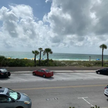 Sabal Palms Inn