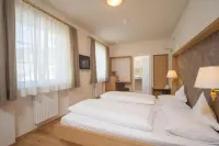 Park Hotel Bellevue