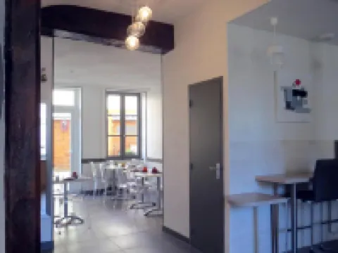 Hôtel de Clèves ヌベールのホテル