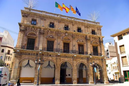 Hotel Castellon Center Affiliated by Meliá Отели рядом с достопримечательностью «Университет Хайме I»