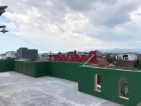 RedDoorz Syariah @ Jalan Pangeran Antasari 4 Hotel di Way Halim