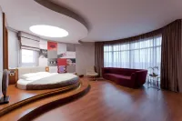 Orucoglu Oreko Hotel فنادق في Yunusemre