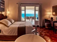 Blue Margouillat Seaview Hotel-Relais & Chateaux Hotels in Saint-Leu