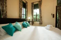 Villa Khun Wichianpanich Hotel di Phetchaburi