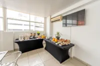 Basic Hotel Centenario by Hoteles MS - breakfast