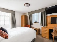 Mannings Hotel Hotels in Truro