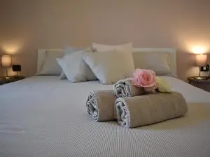 Felice House