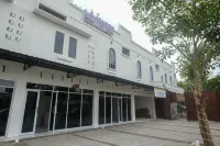 RedDoorz near Terminal Bus Purwokerto Hotel dekat Pangeranan Banyumas