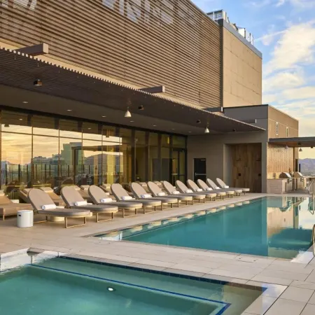Global Luxury Suites at Downtown Phoenix