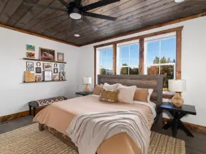 Moonlight Lodge, Luxury Home, Zion and Bryce