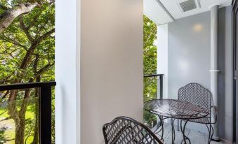 Auckland City Charm - 2Br Haven by Zodiak Stays