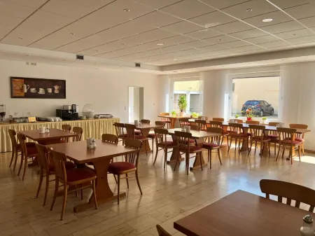 Hotel Fantasie Отели в г. Ансбах