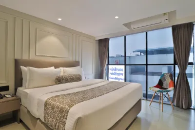 Hotel The Grand Suites