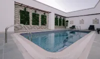Alraya Homes by Betu former Times Inn - Rooftop Pools