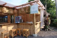 Wander Boutique Hotel - parking