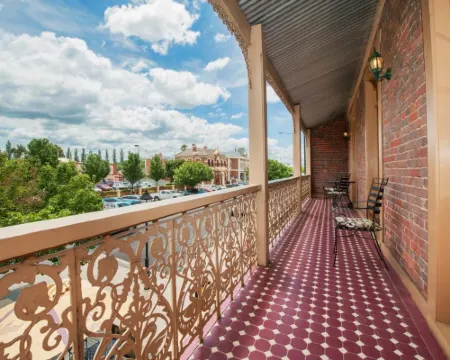 Cobb & Co Court Boutique Hotel Hotels in Mudgee