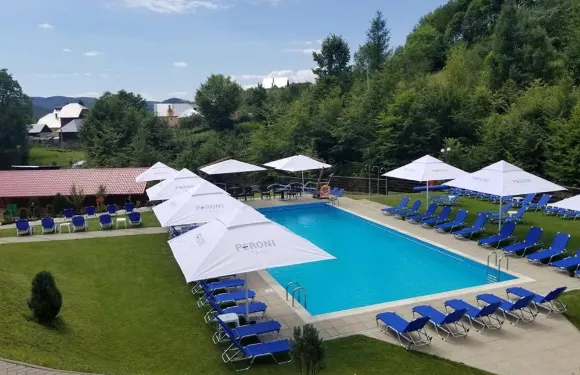 綜合夏季時間旅館