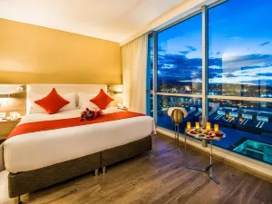 Holiday Inn 庫庫塔