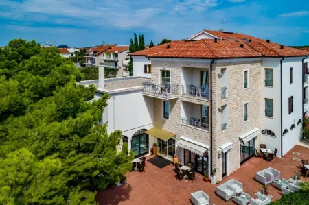 Hotel Nikola Отели в г. Opcina Vodice