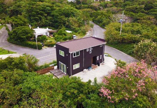 Irie House Motobu -Seven Hotels and Resorts- - Housity