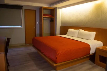 Hotel El Senador