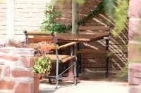 Duwisib Guest Farm - Homestay