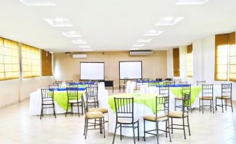 Palmar Del Sol Hotel