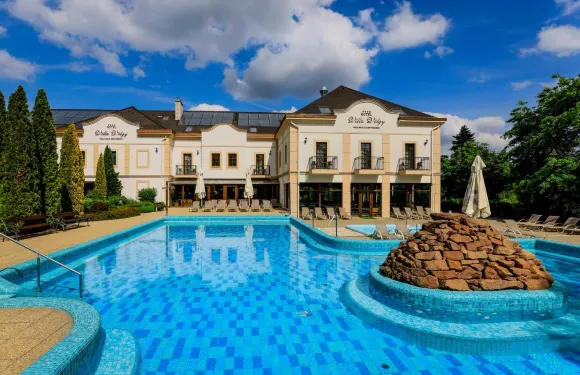 富基健身和會議中心別墅酒店