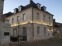 HÔTEL Jean de Bruges Hotels in Abbeville