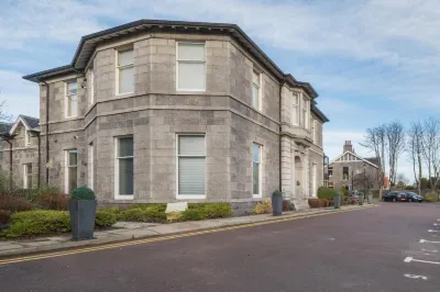 Marks at the Manor Luxury Riverside Apartments - Sleeps up to 4, with Parking and Sky TV Hotels in Portlethen
