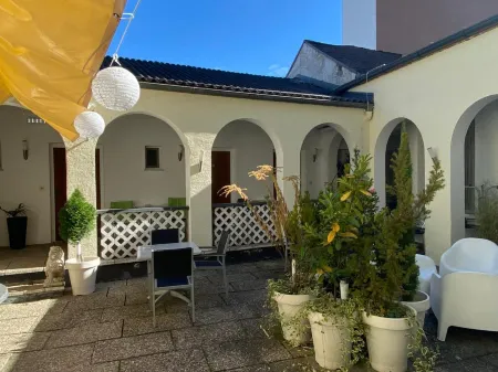 Hotel Michael Отели в г. Вена