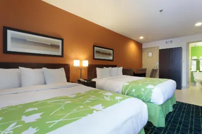 Econo Lodge Hotels in Winnipeg
