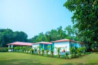 The Green Jungle Resort Hotels in Takave