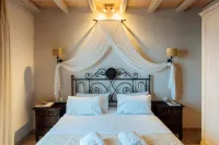 Apelon Tiritas Villas