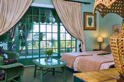 Corona Guest Farm