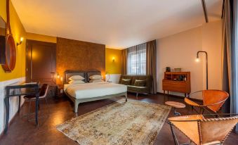 Hotel V Nesplein
