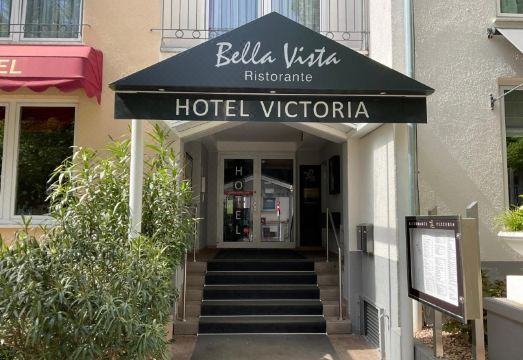 2. 호텔 빅토리아 ..