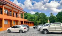 At Sichon Resort - parcheggio