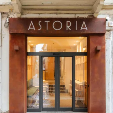 Hotel Astoria
