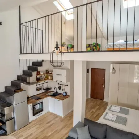 Magi-Family Rooftop Apartment Budva