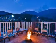 La Riqueza Koala Inn Mcleod Ganj - Mountain View Rooms with Balcony - Near to Mall Road - Bergblick