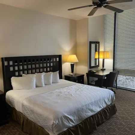 Sunchase Inn & Suites